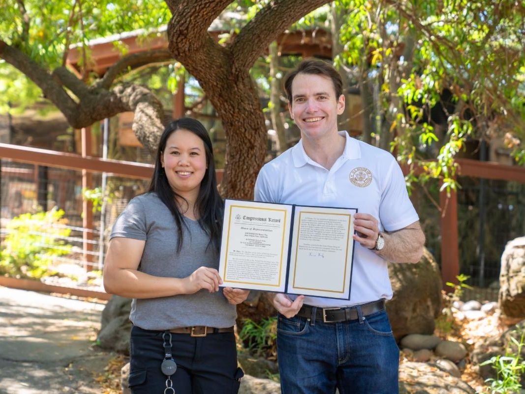 Zookeeper Helen honors with congress recognition