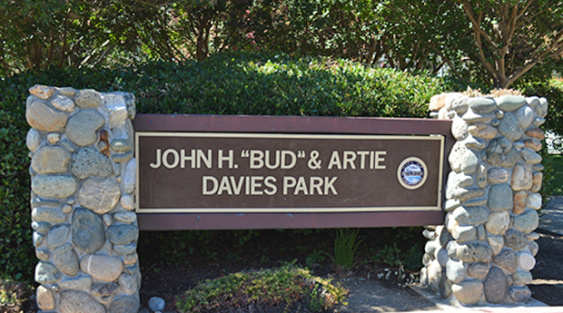 Bud and Artie Davies Park